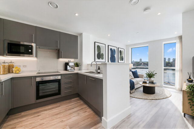 07414-02 Kitchen Living 1